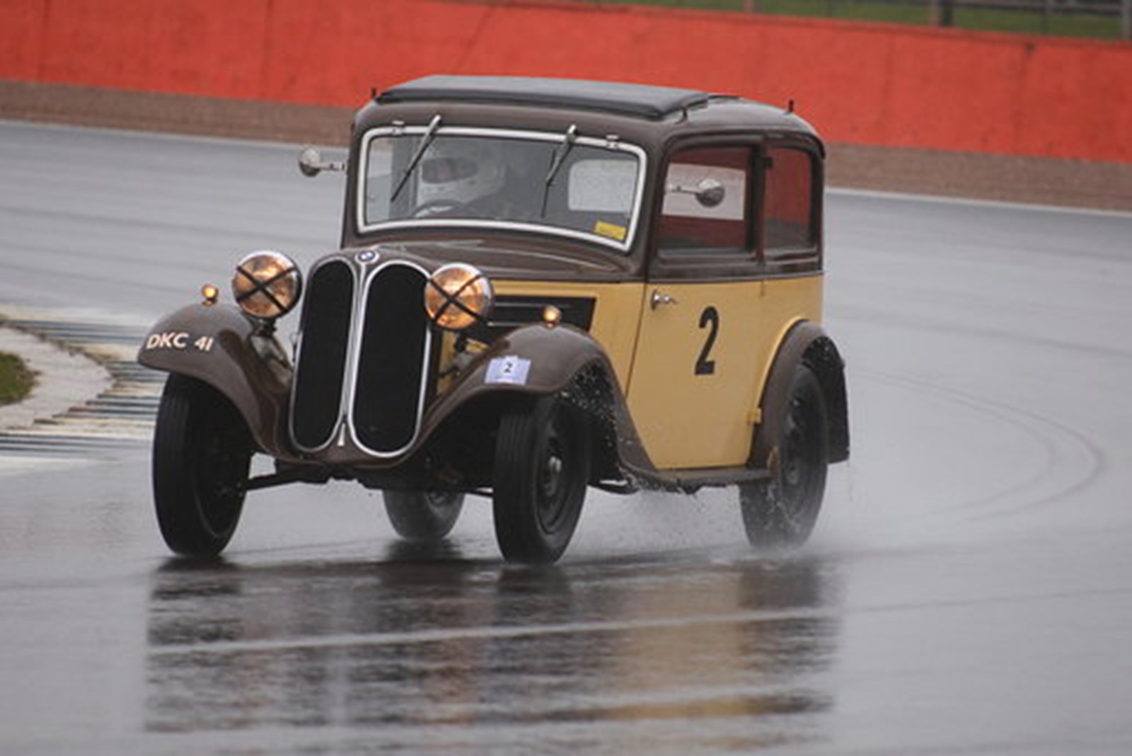 Frazer Nash-BMW 319 saloon
